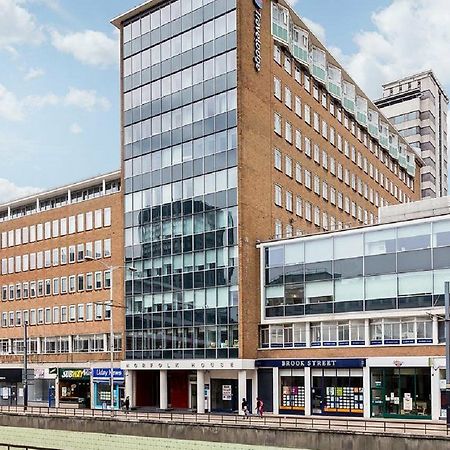 Travelodge Croydon Central المظهر الخارجي الصورة