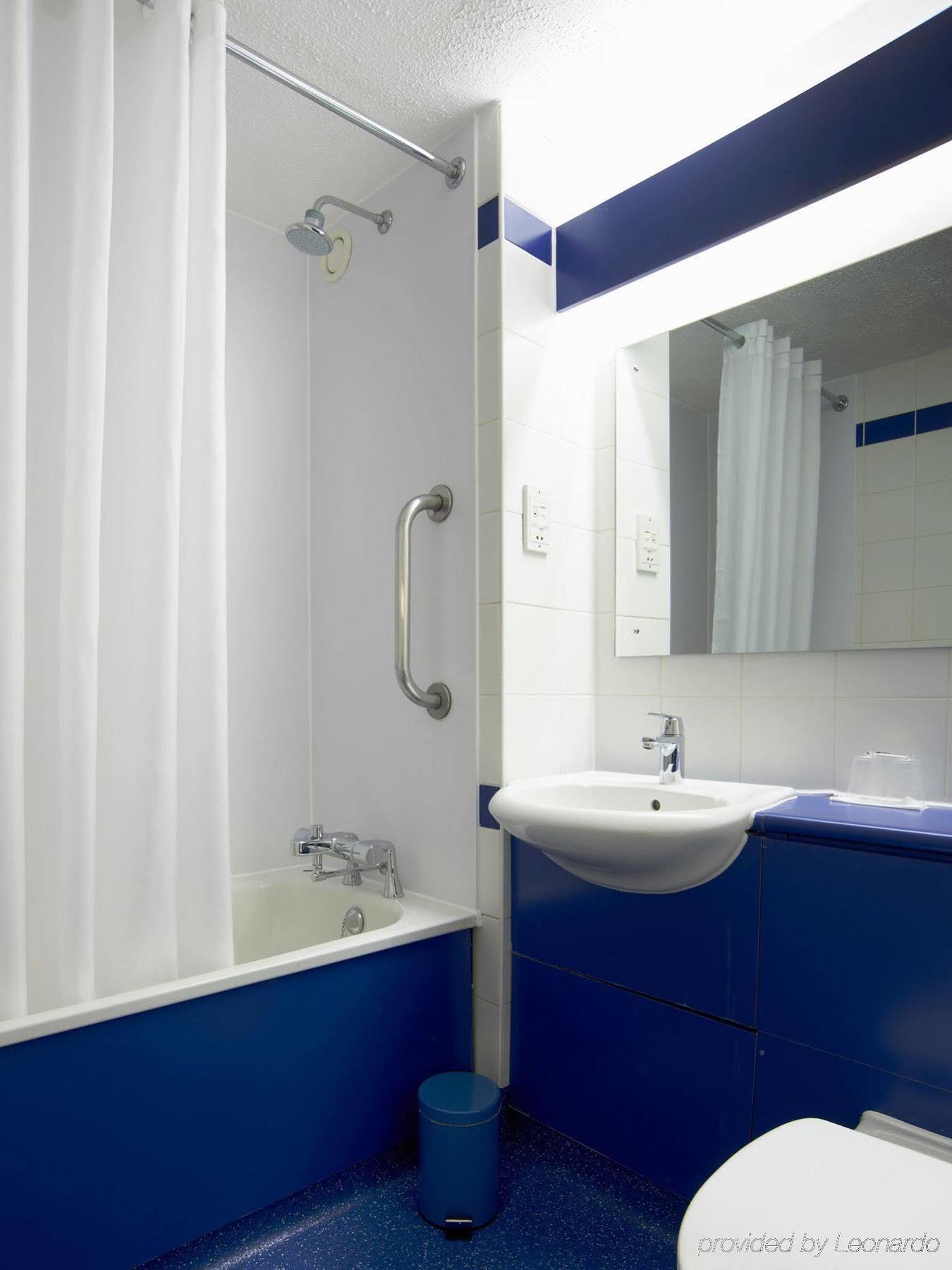Travelodge Croydon Central المظهر الخارجي الصورة