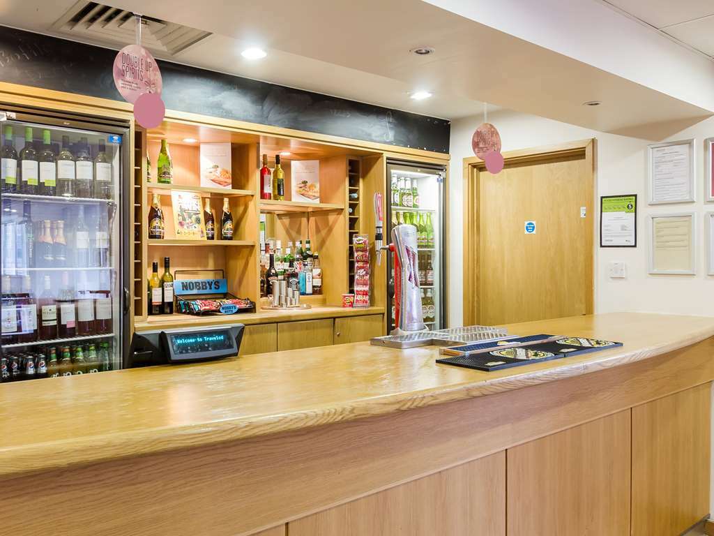 Travelodge Croydon Central المطعم الصورة